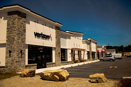 Building I & Verizon Wireless Tenant Fit Out